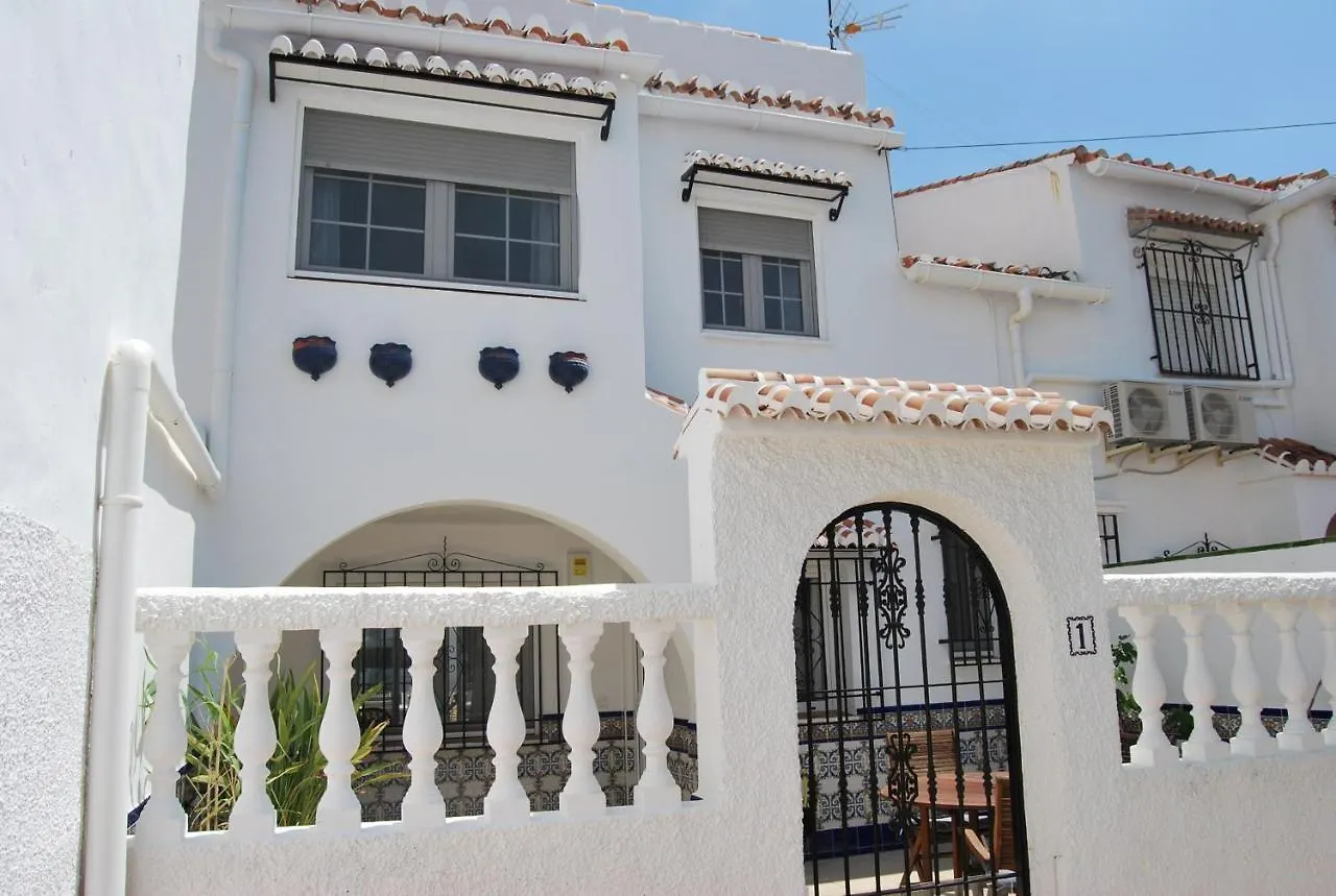 Ap322 - Mirlo Villa Nerja